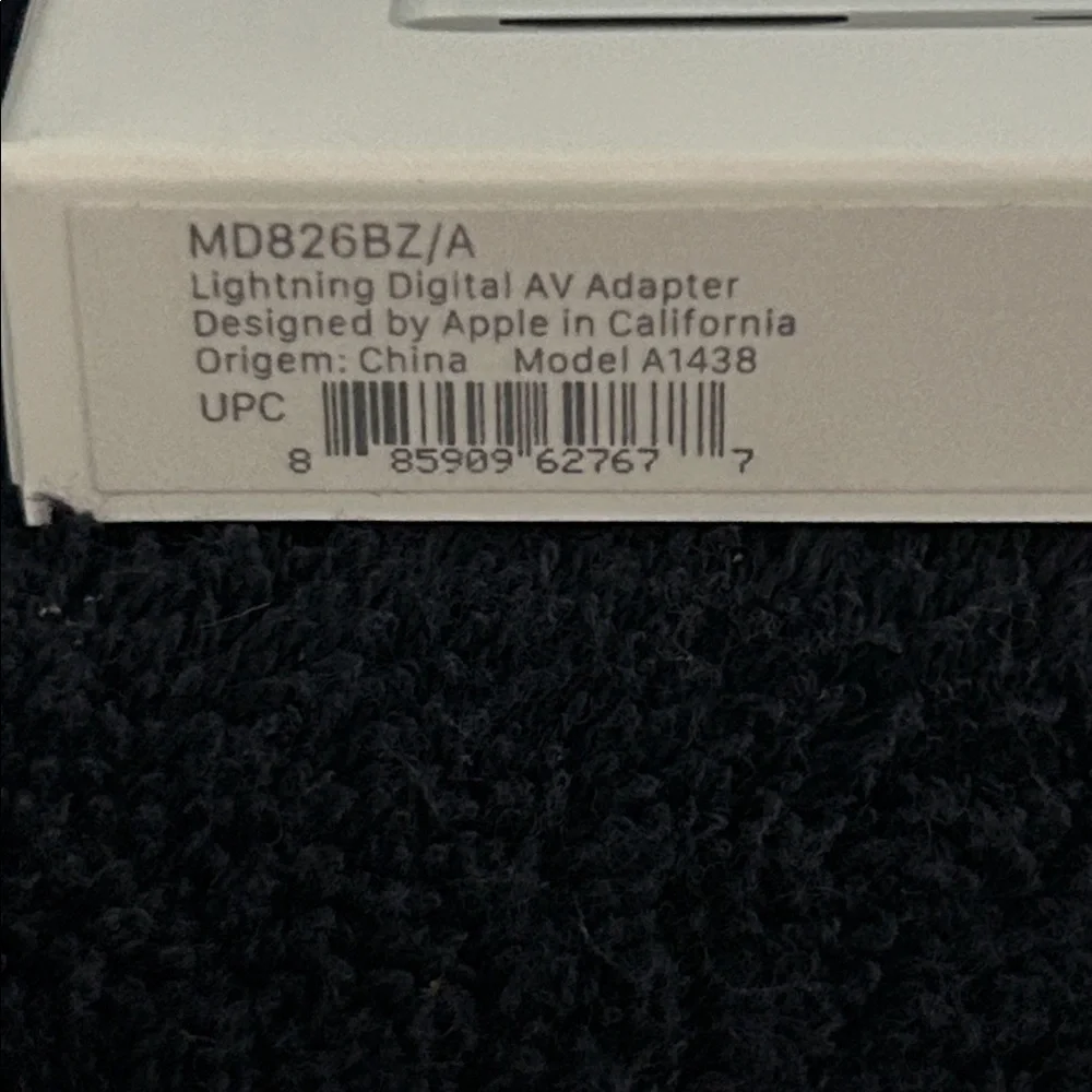 Apple Lighting to Digital AV Adapter, New in Box